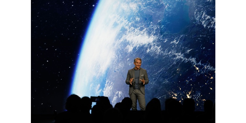 Siemens Unveils Breakthrough Innovations in Industrial AI and Digital Twin Technology at CES 2025