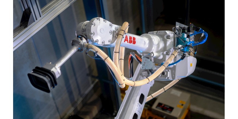 ABB Expands Robotic Item Picking Family with New AI-Powered Functional Modules to Transform Fashion and Logistics Industries