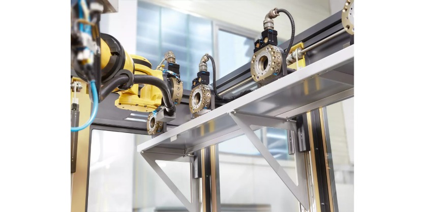 Flexible Workpiece Handling for Robots from SCHUNK