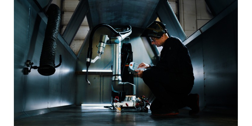 Universal Robots Unveils UR8 Long: Engineered to Tackle the Most Demanding and Space-Constrained Automation Tasks