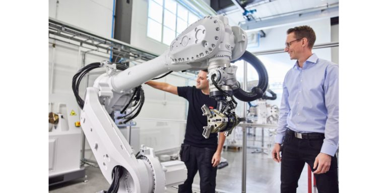 New Large ABB Robots Increase Speed and Flexibility for Material Handling on EV Battery Production