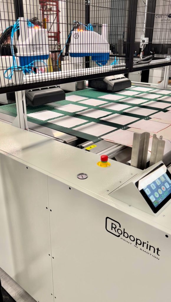 Giving Lens Cleaning Cloths a Robotic Hand