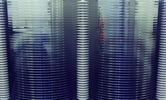 Power Supply in a Confined Space