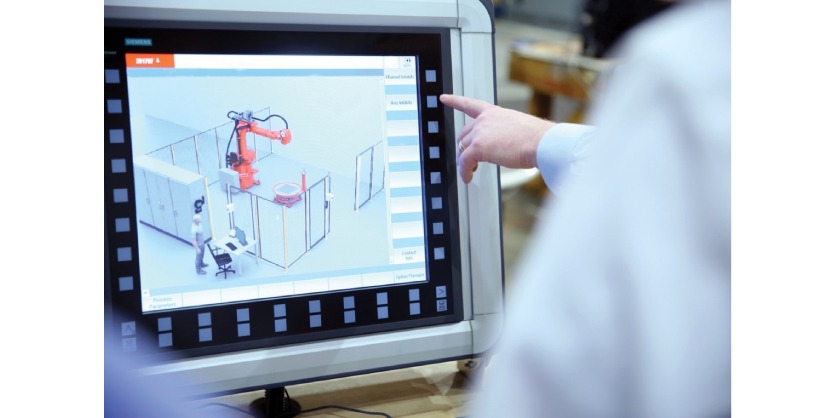 SINUMERIK 828 CNC Provides Seamless Integration with KUKA Robots — a Dream Team for Shopfloor Productivity