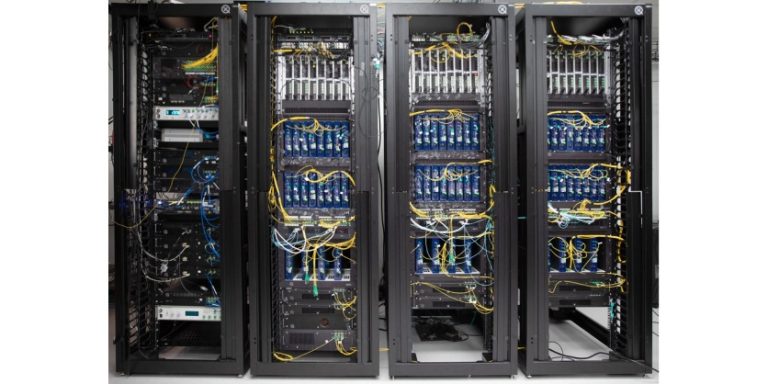 Xanadu Introduces Aurora: World’s First Scalable, Networked and Modular Quantum Computer